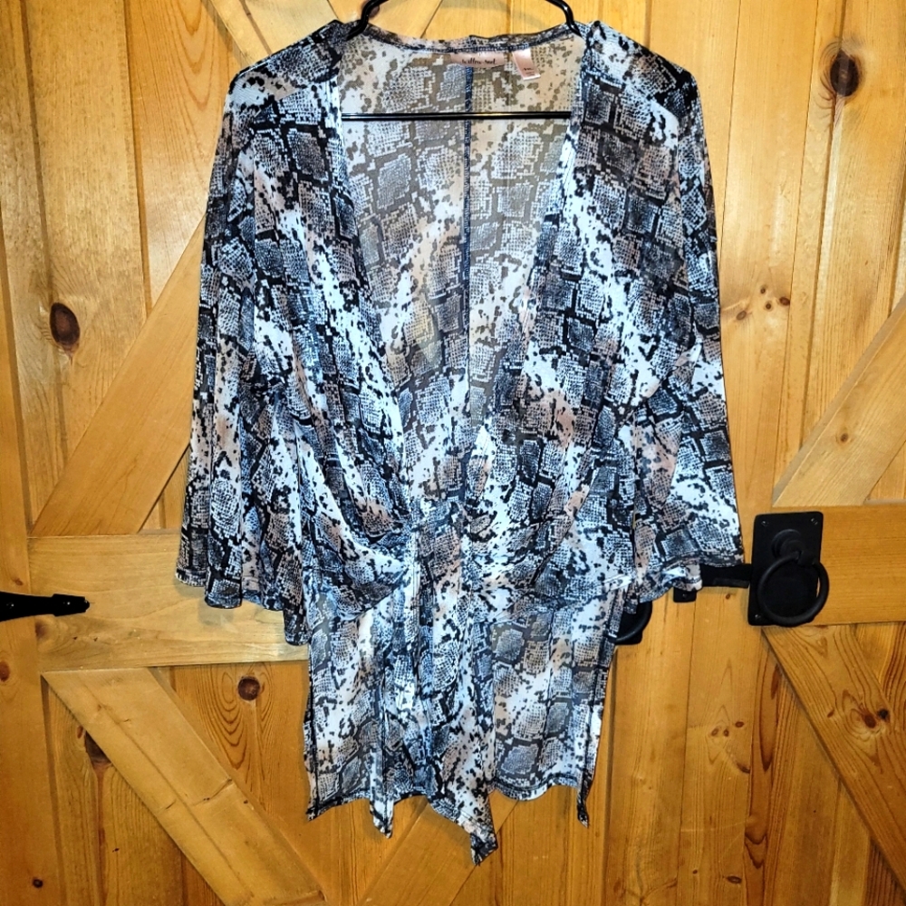Willow & Root kimono snake print size Medium Womens